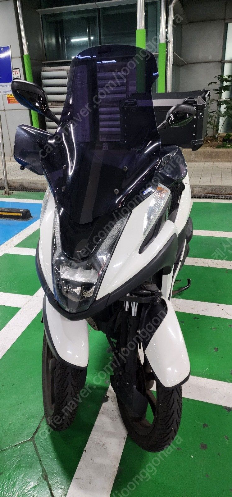 야마하 트리시티 125 S more