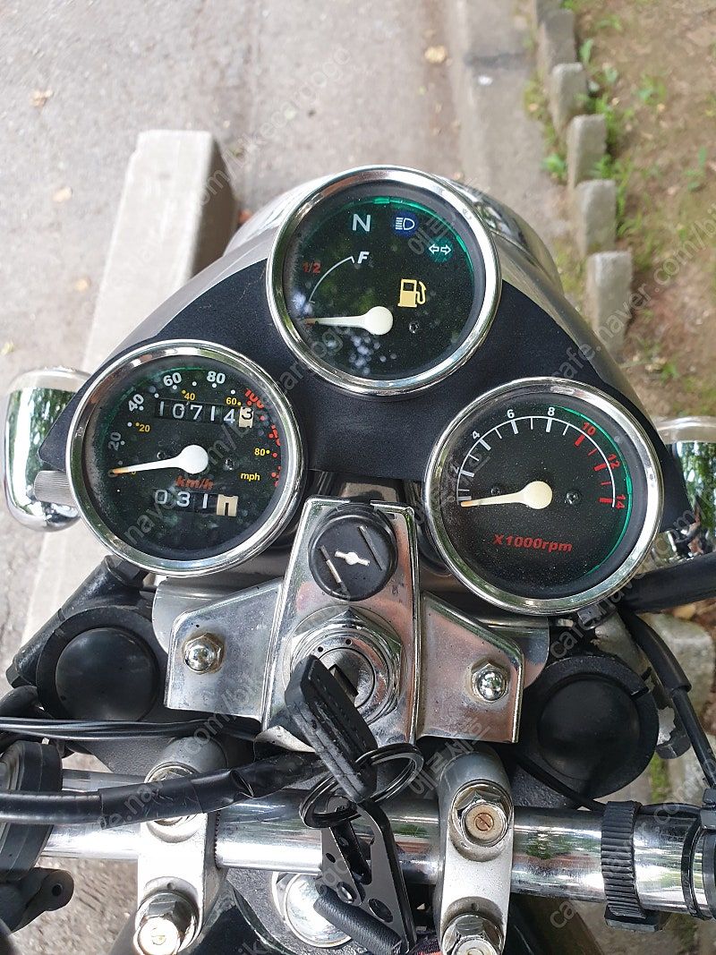 SYM 울프 125 thumb 2