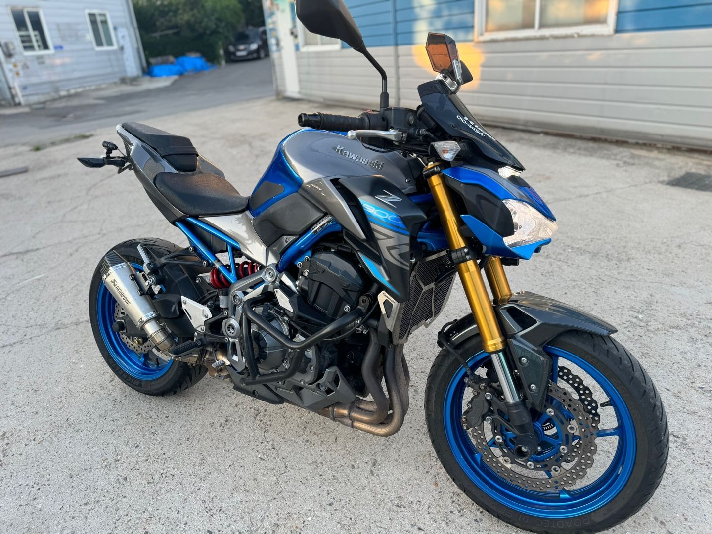 가와사키 Z 900 thumb 2