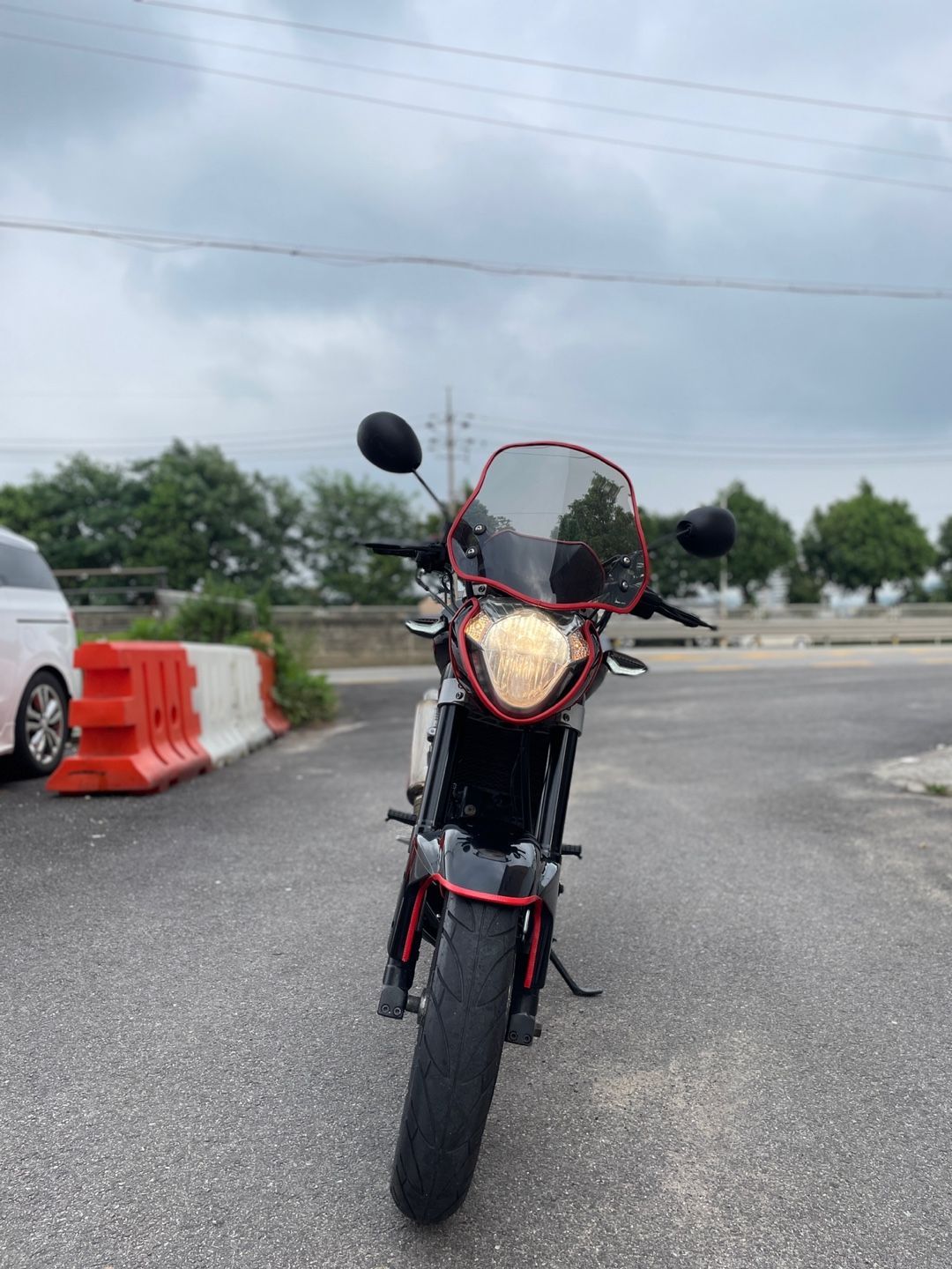 KR모터스 코멧 250 thumb 2