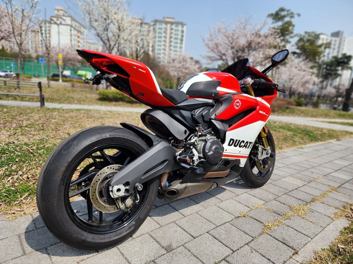 두카티 959 파니갈레 CORSE more