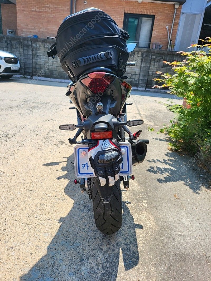 야마하 YZF R3 more