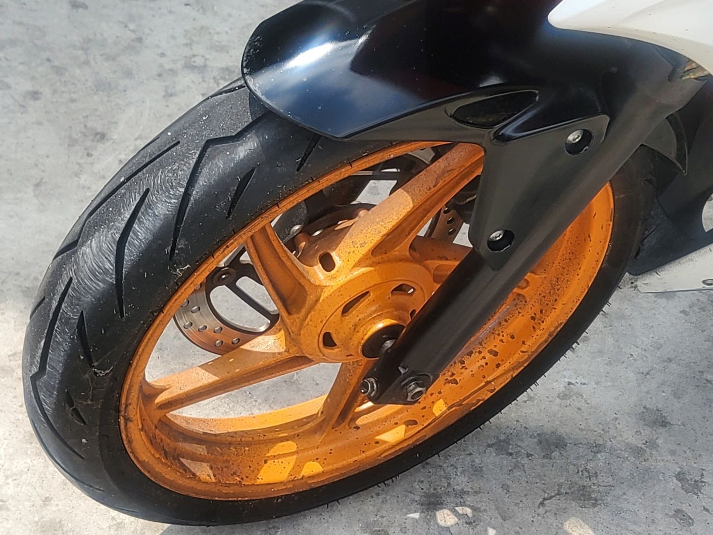 혼다 CBR 300 R more