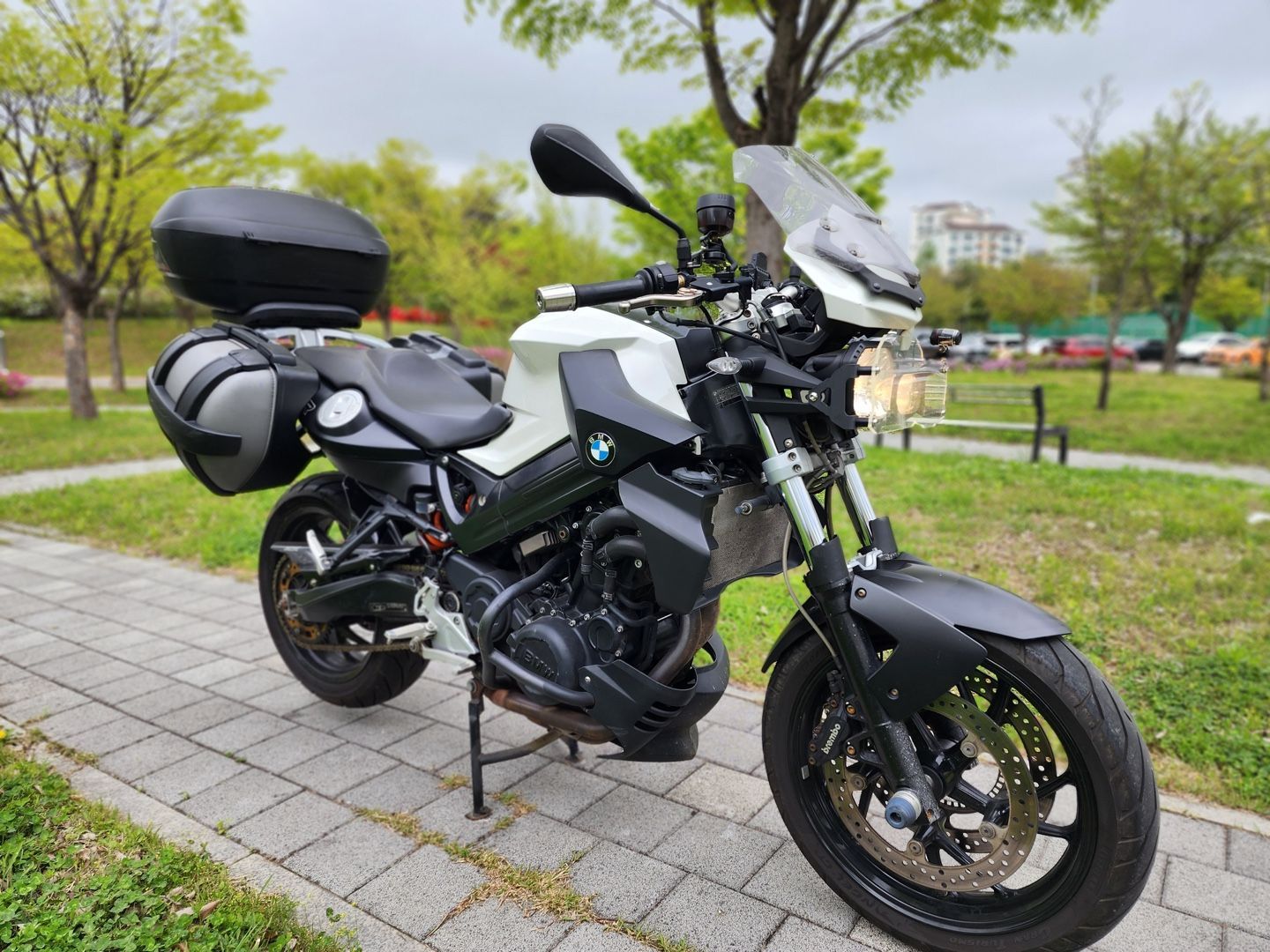 BMW F 800 R more