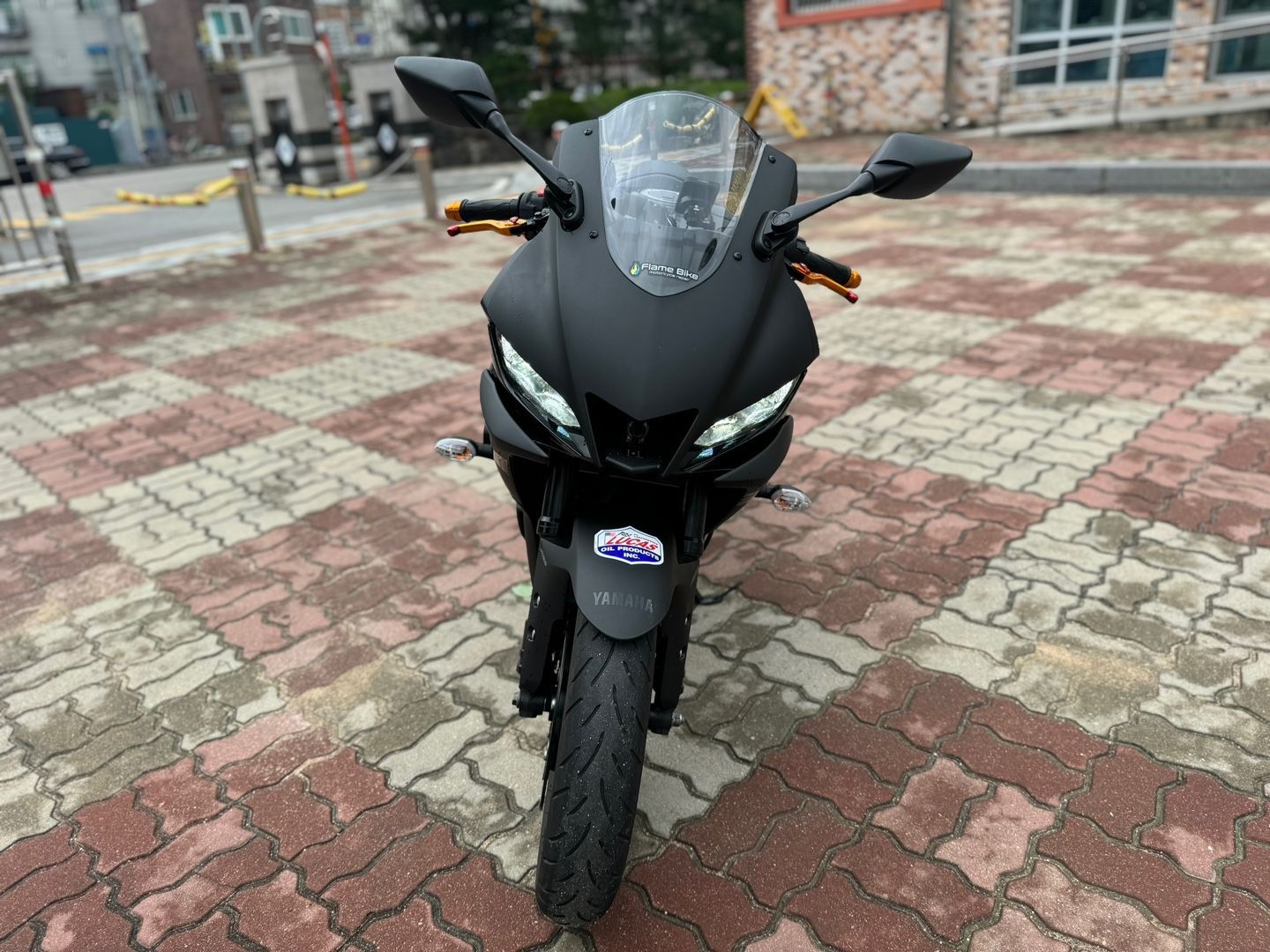 야마하 YZF R3 thumb 2