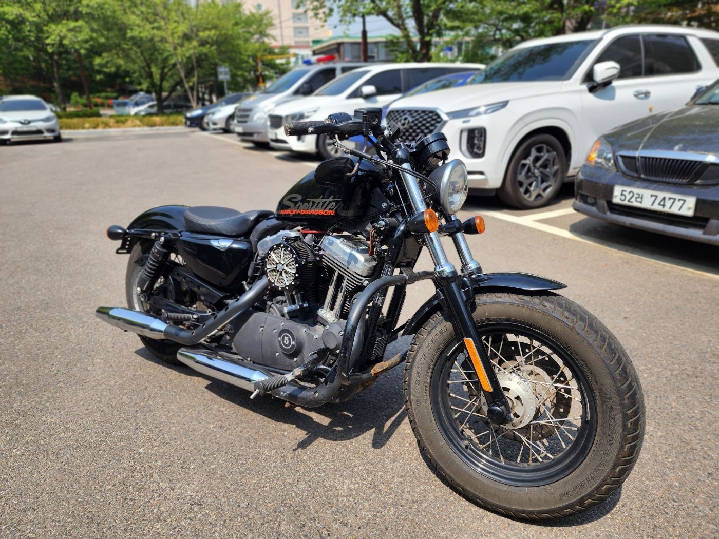 할리데이비슨 포티에잇 thumb 2