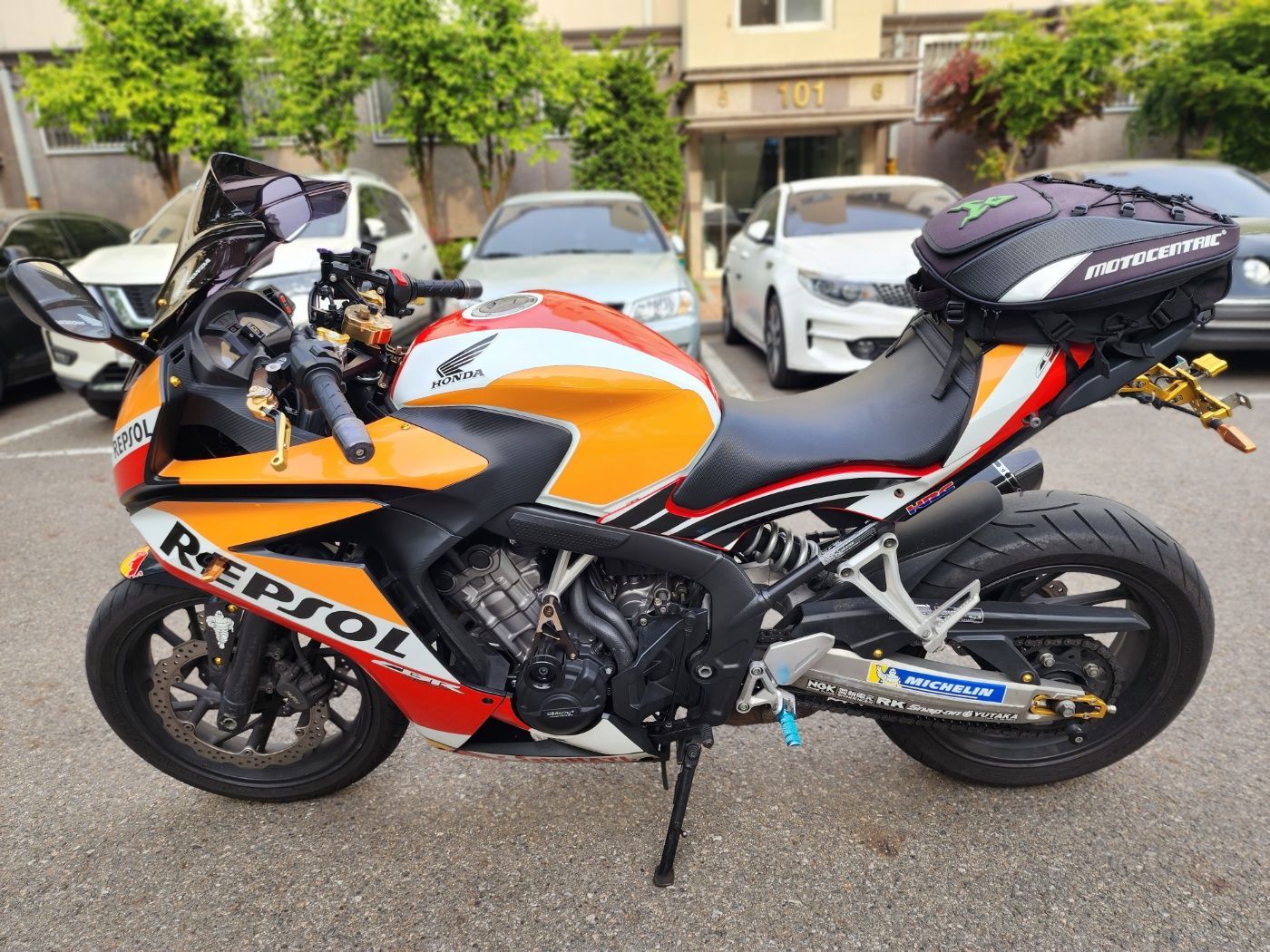 혼다 CBR 650 F thumb 2