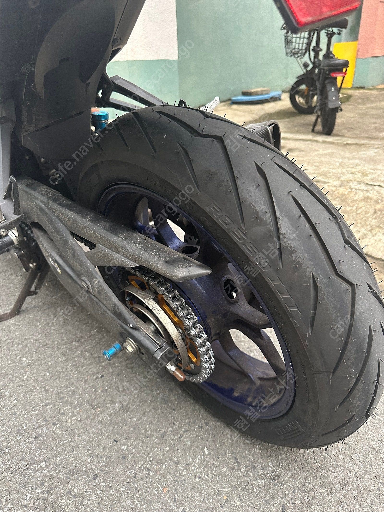 야마하 YZF R3 more