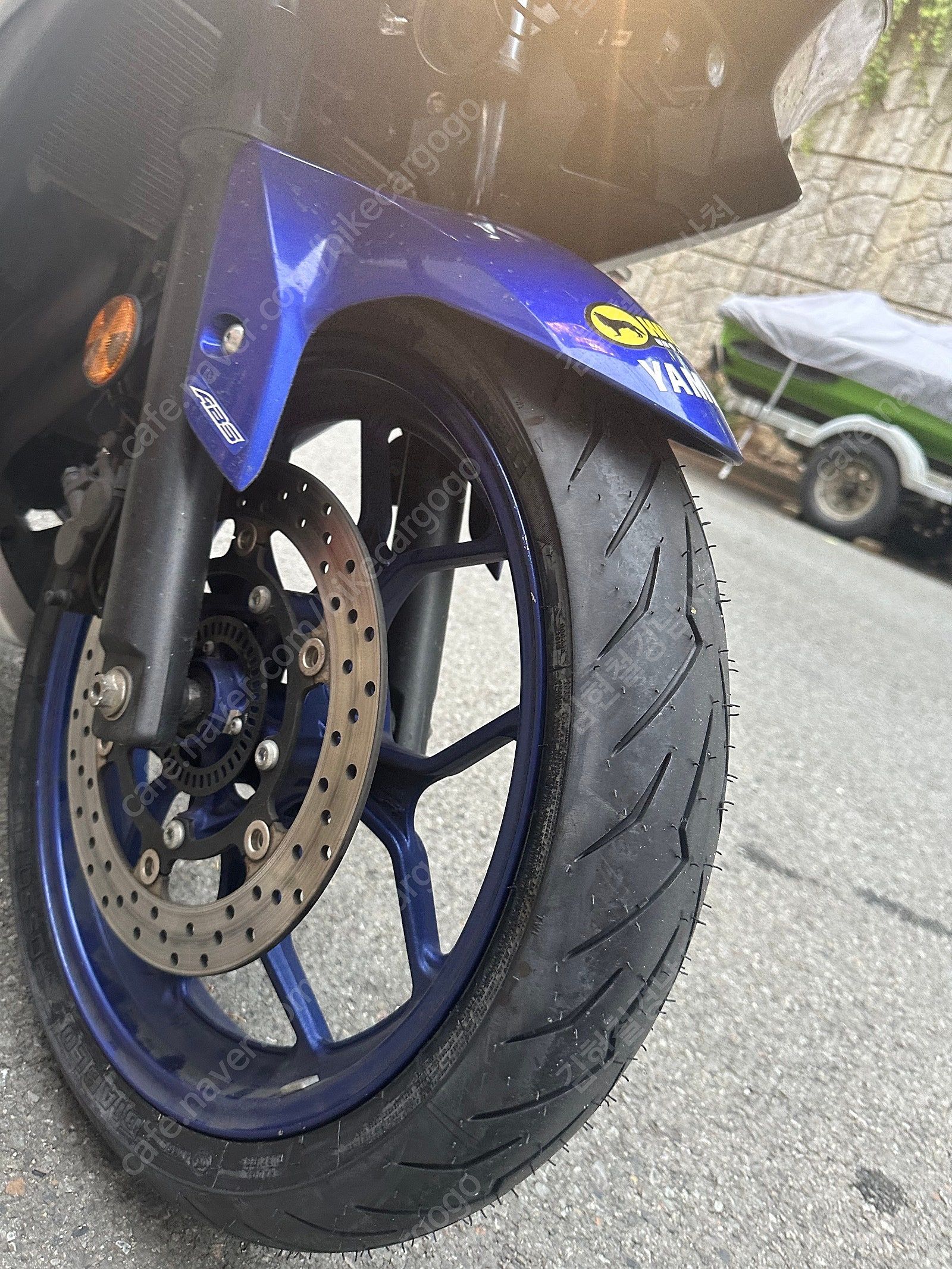 야마하 YZF R3 thumb 2