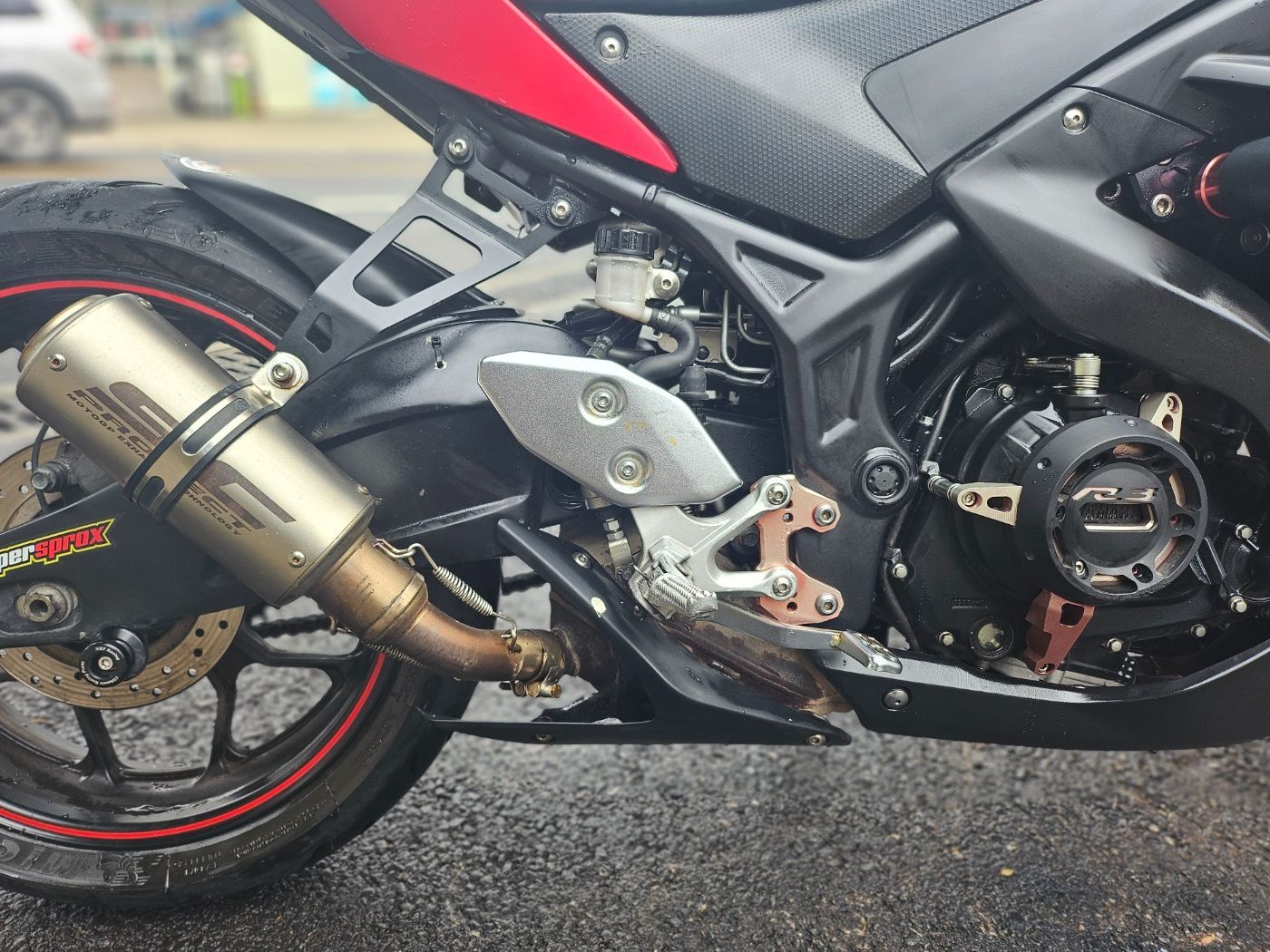 야마하 YZF R3 thumb 2