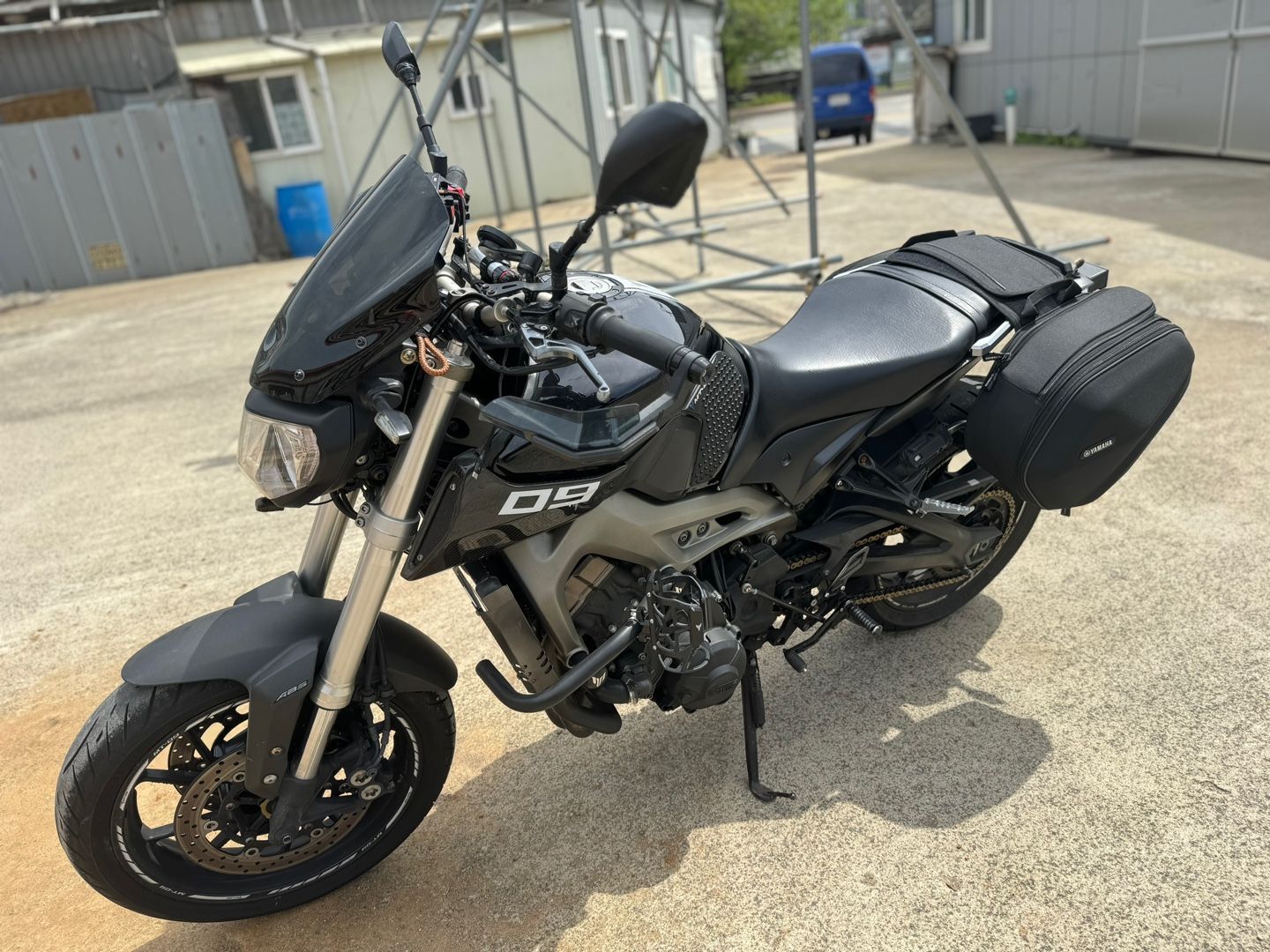 야마하 MT 09 more