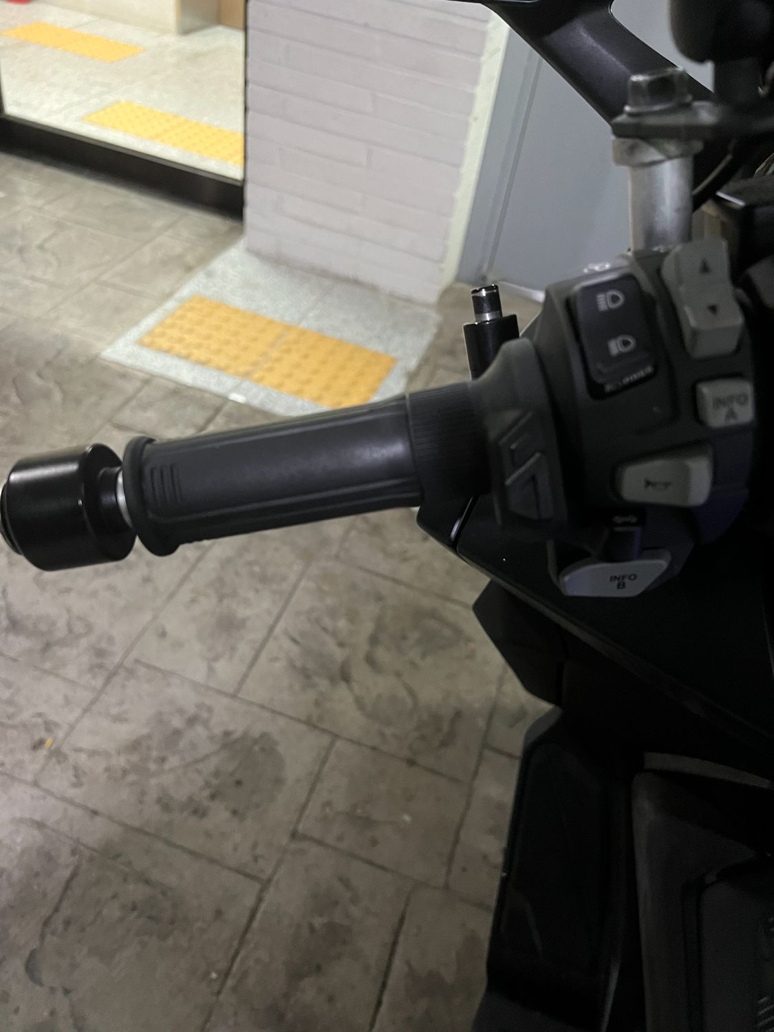 혼다 포르자 350 more