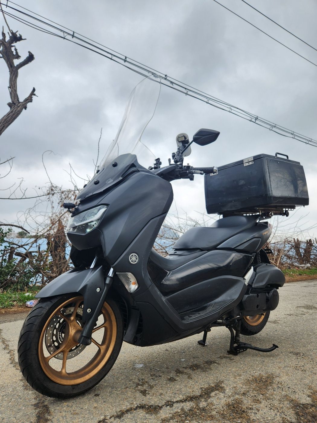 야마하 NMAX 155 more