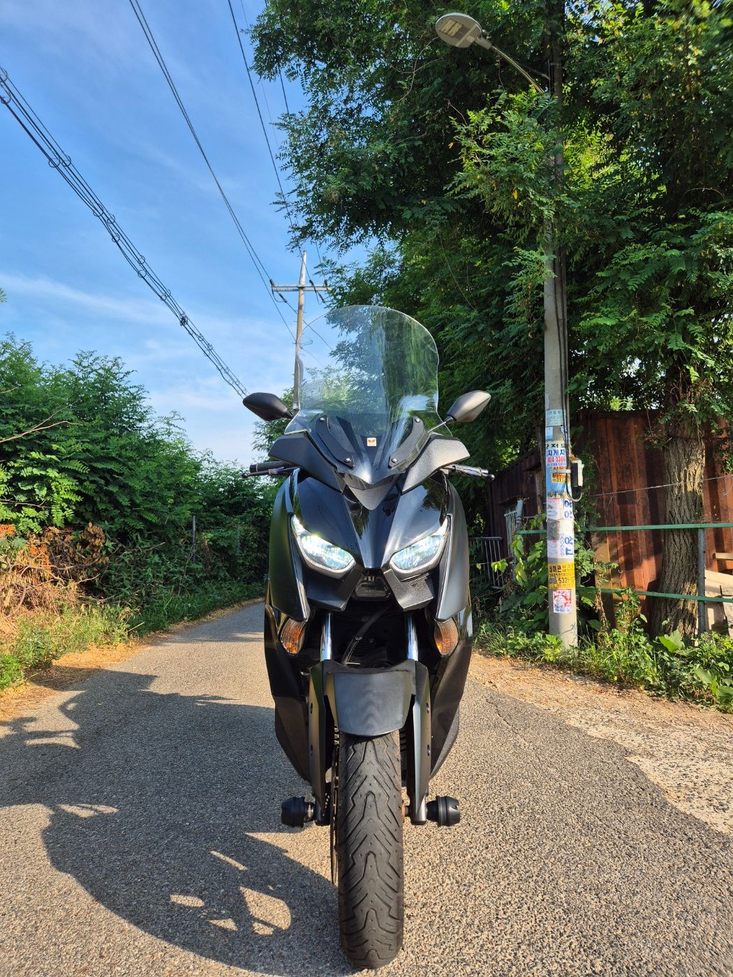 야마하 XMAX 300 ABS thumb 2