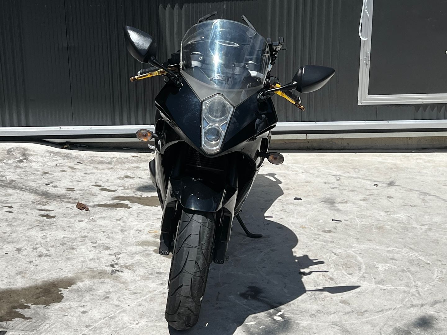 KR모터스 코멧 650 R thumb 2