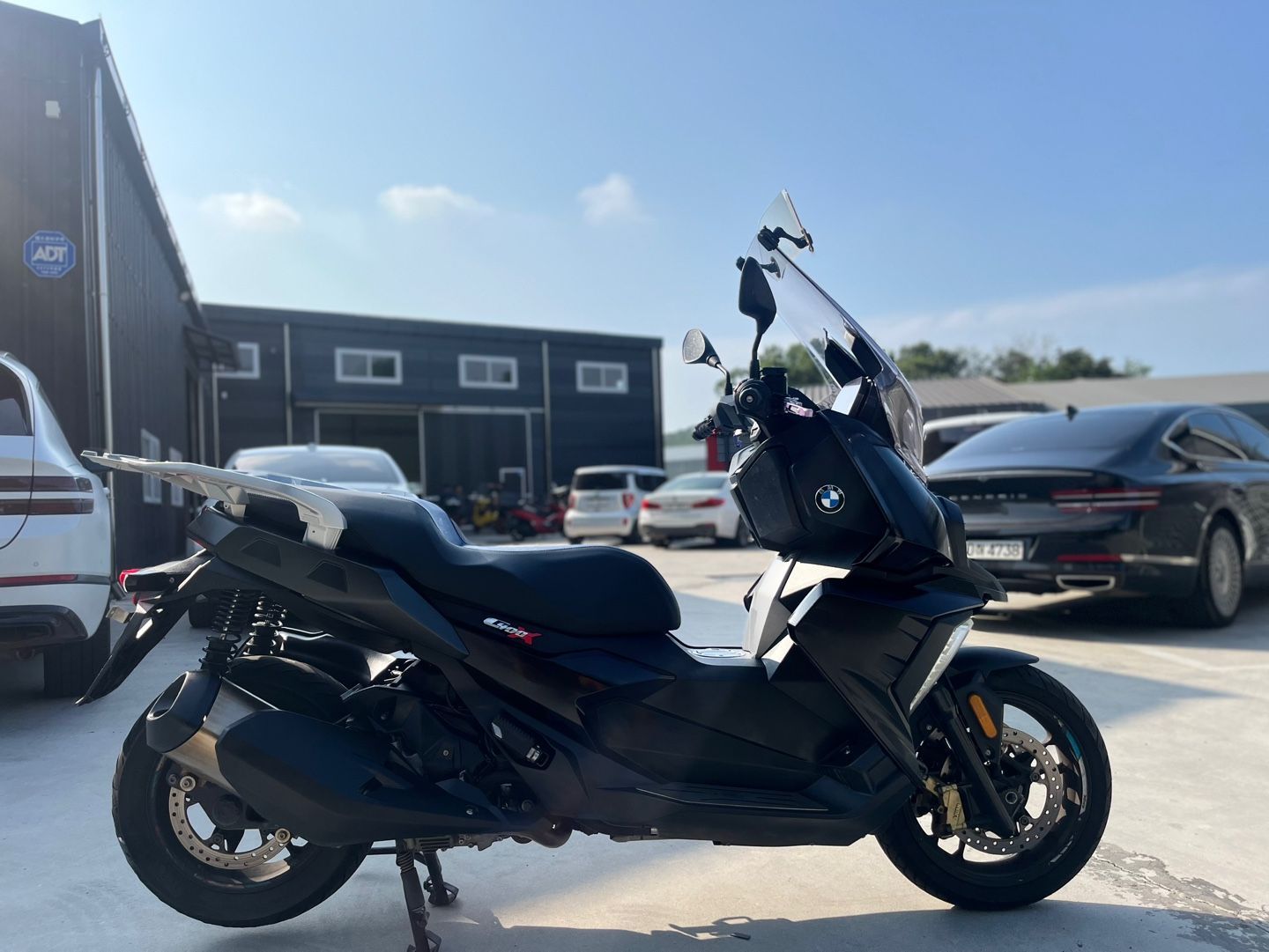 BMW C 400 X more