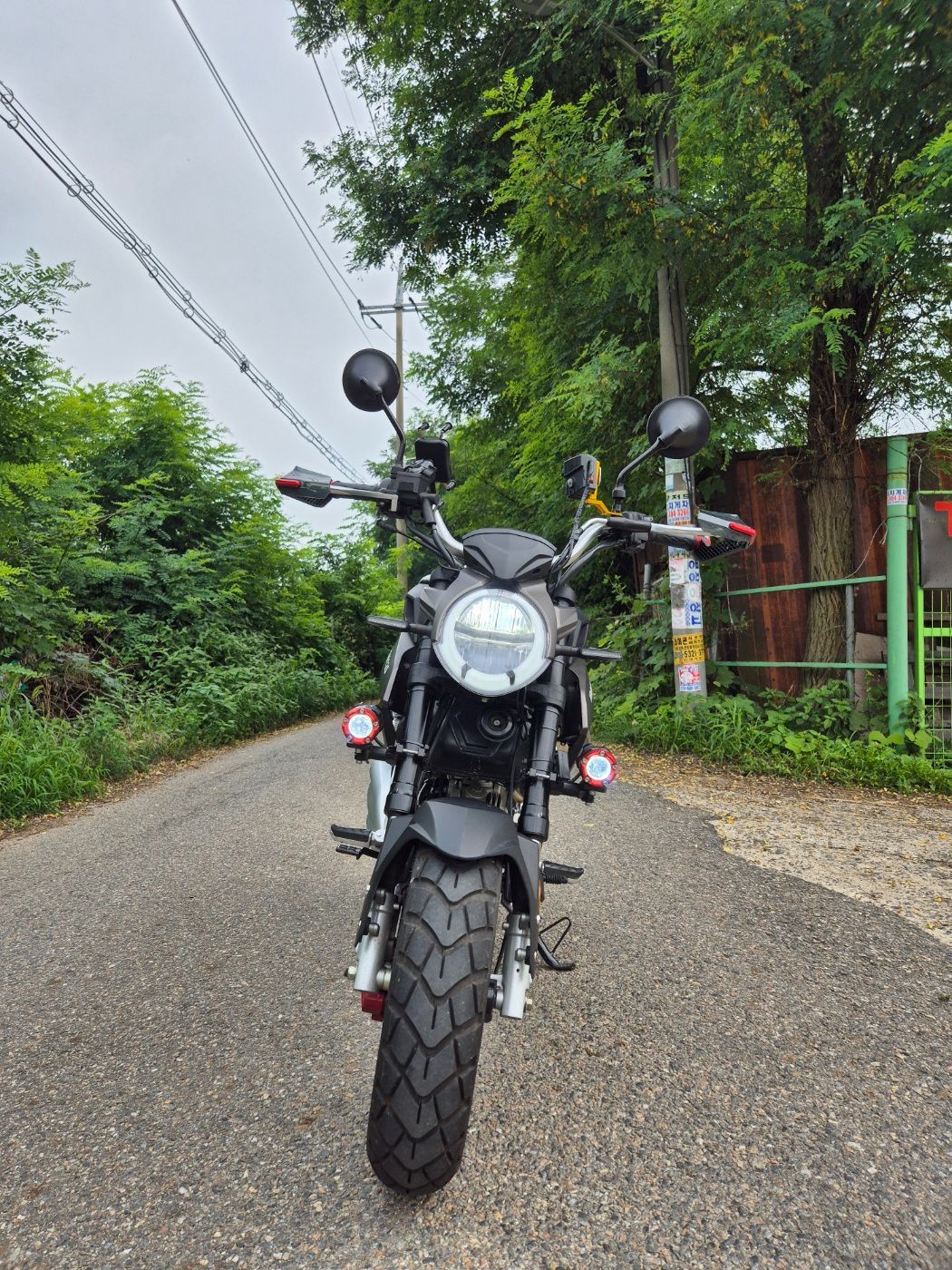 착한스쿠터 아이언 125 thumb 2