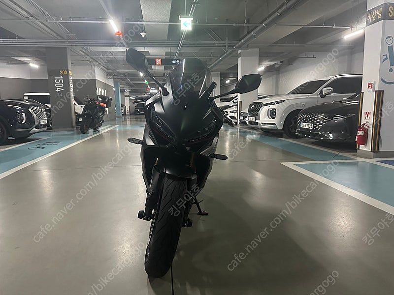 혼다 CBR 650 R MT thumb 2