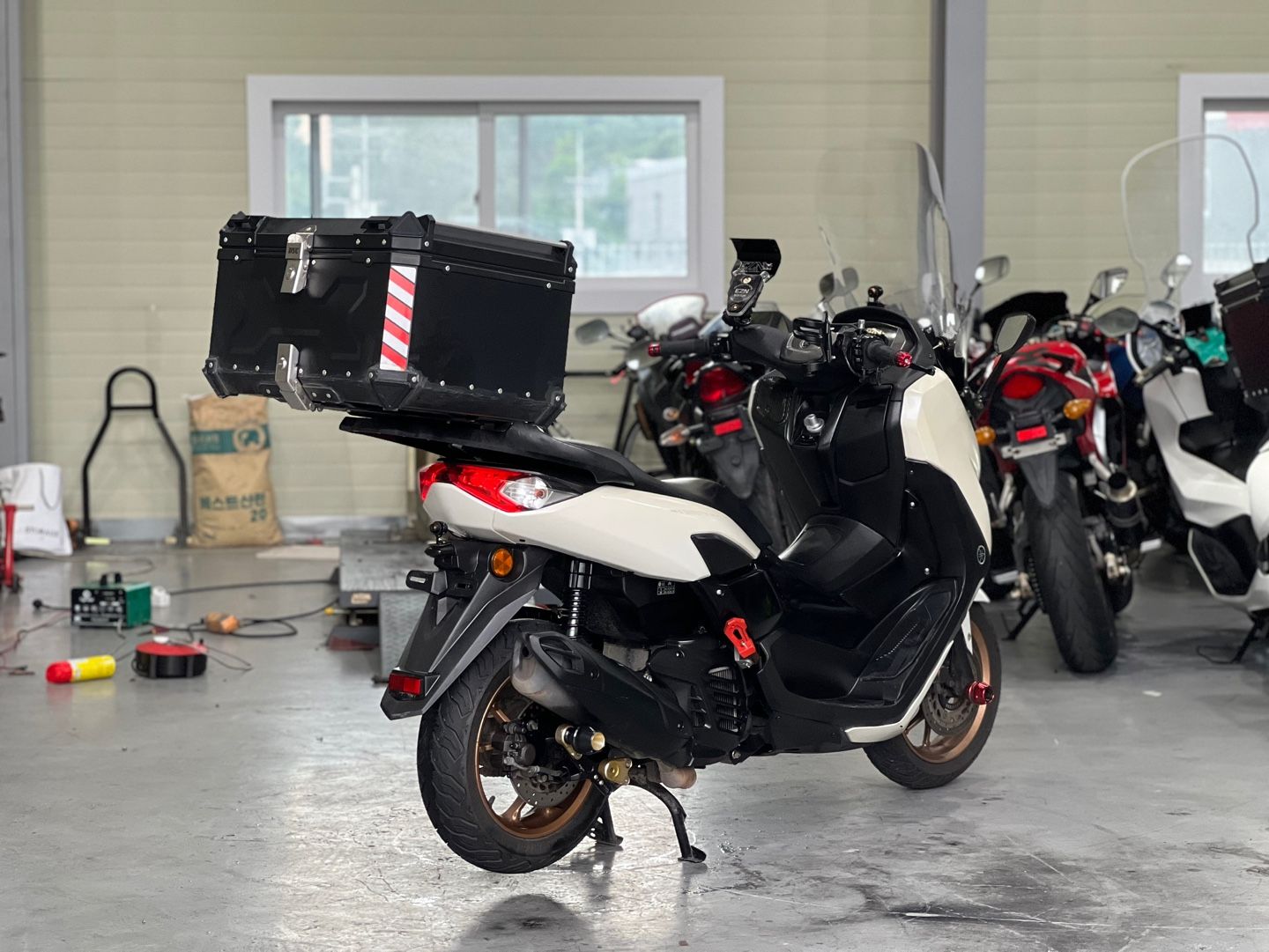 야마하 NMAX 155 thumb 2