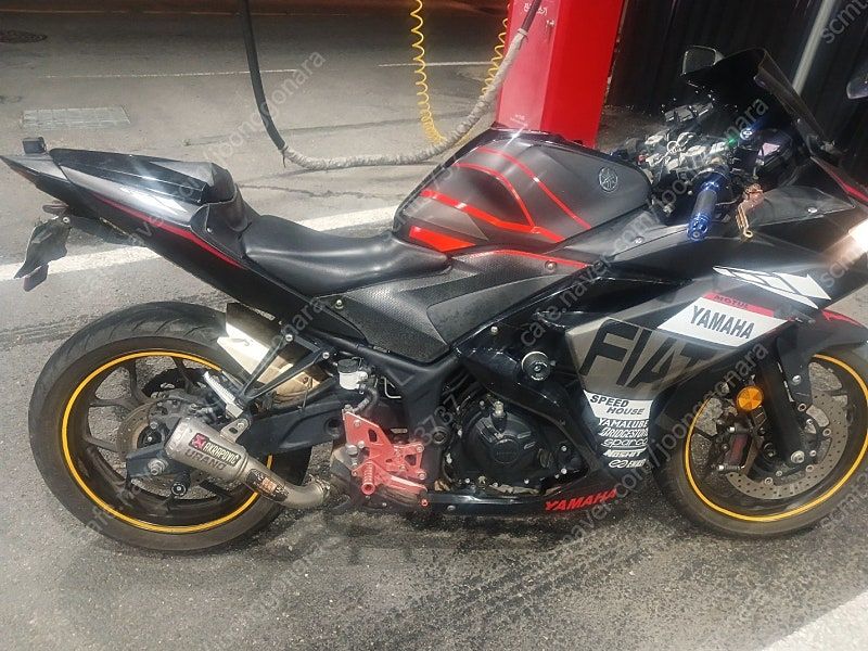 야마하 YZF R3 thumb 2