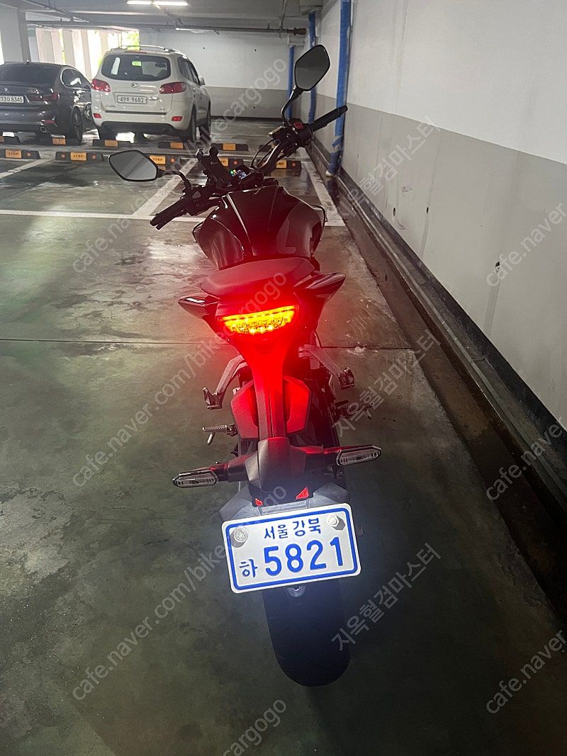 혼다 CB 125 R more