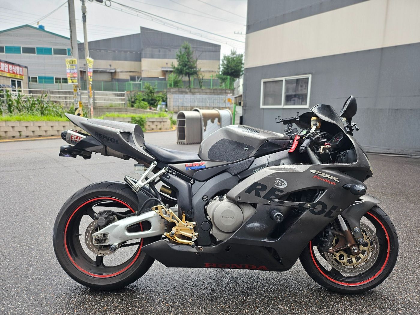 혼다 CBR 1000 RR more