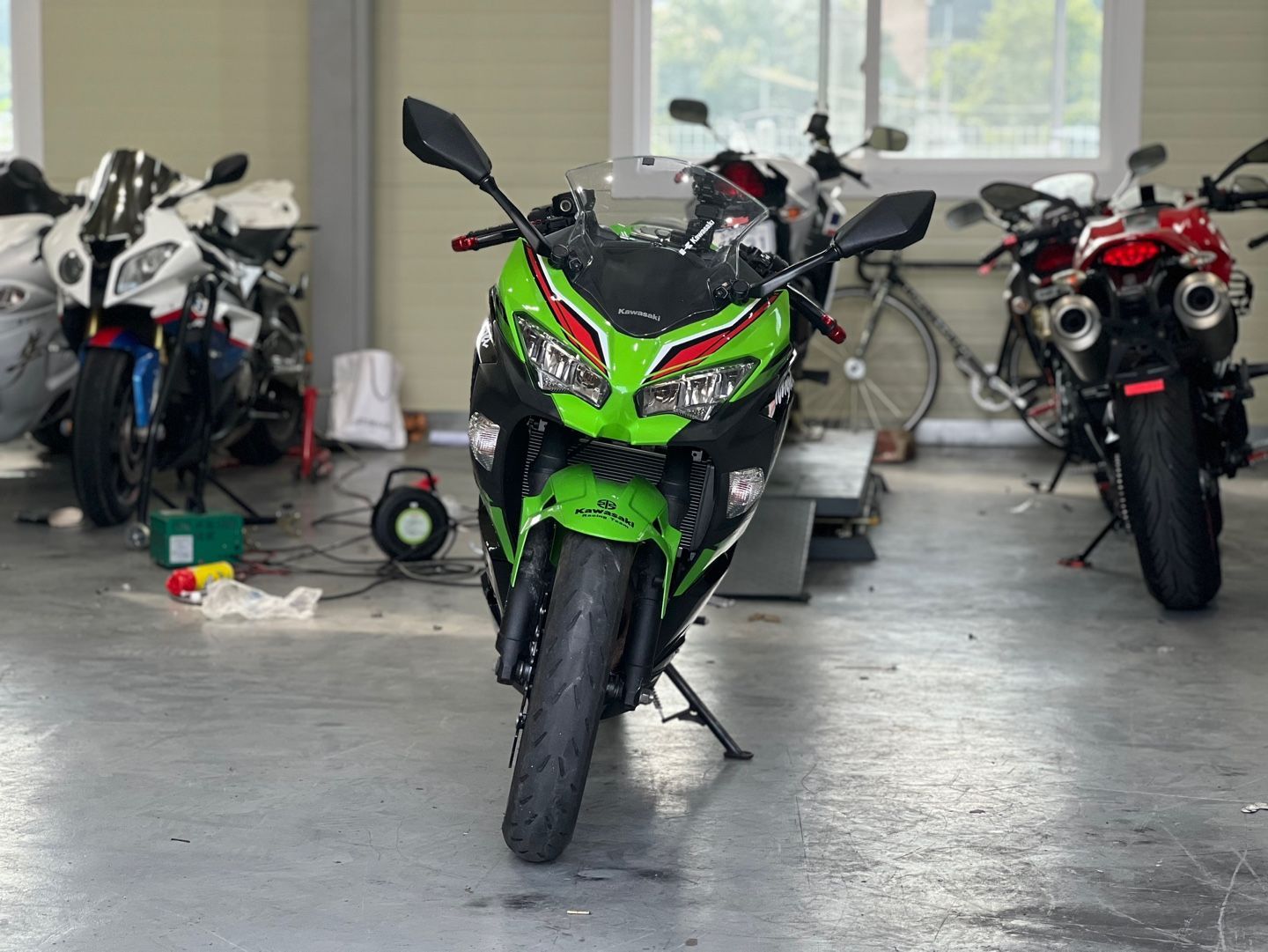 가와사키 닌자 400 ABS thumb 2