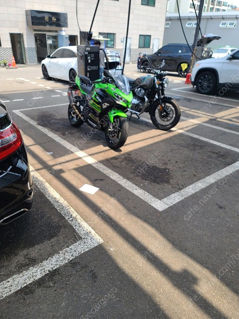 가와사키 닌자 400 ABS thumb 2