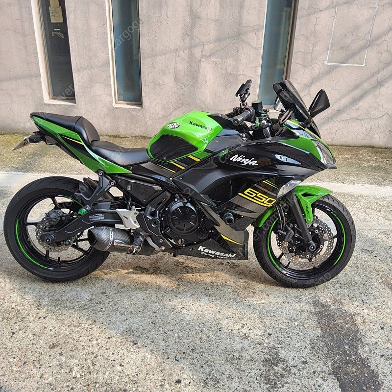 가와사키 닌자 650 more