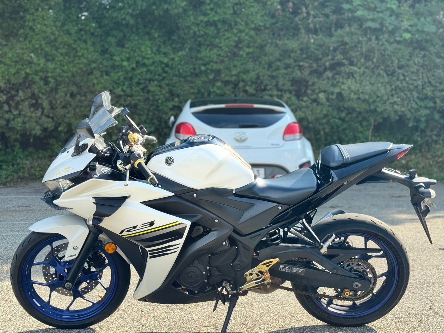 야마하 YZF R3 more