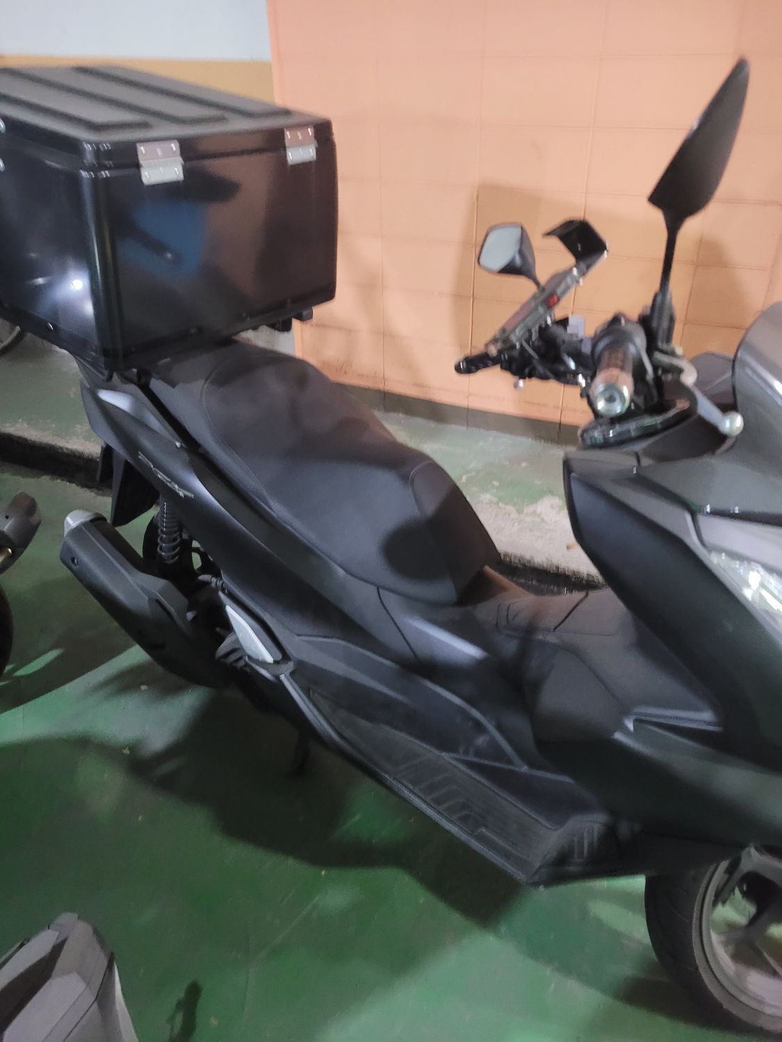 혼다 PCX 125 thumb 2