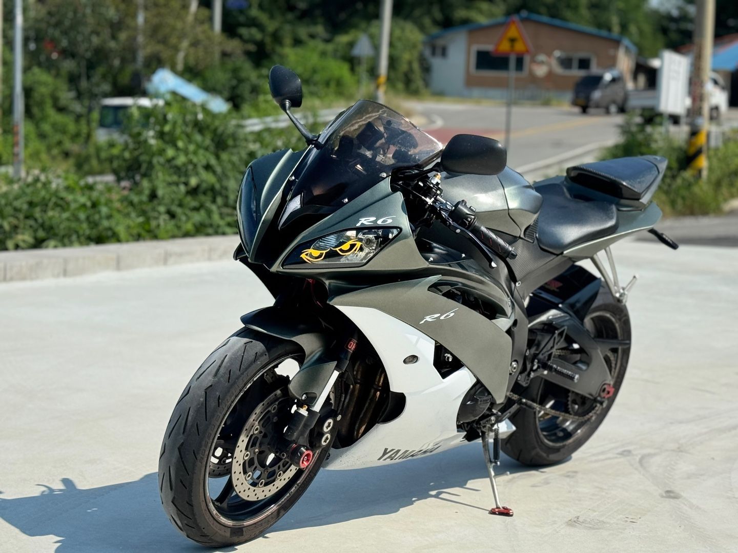 야마하 YZF R6 thumb 2