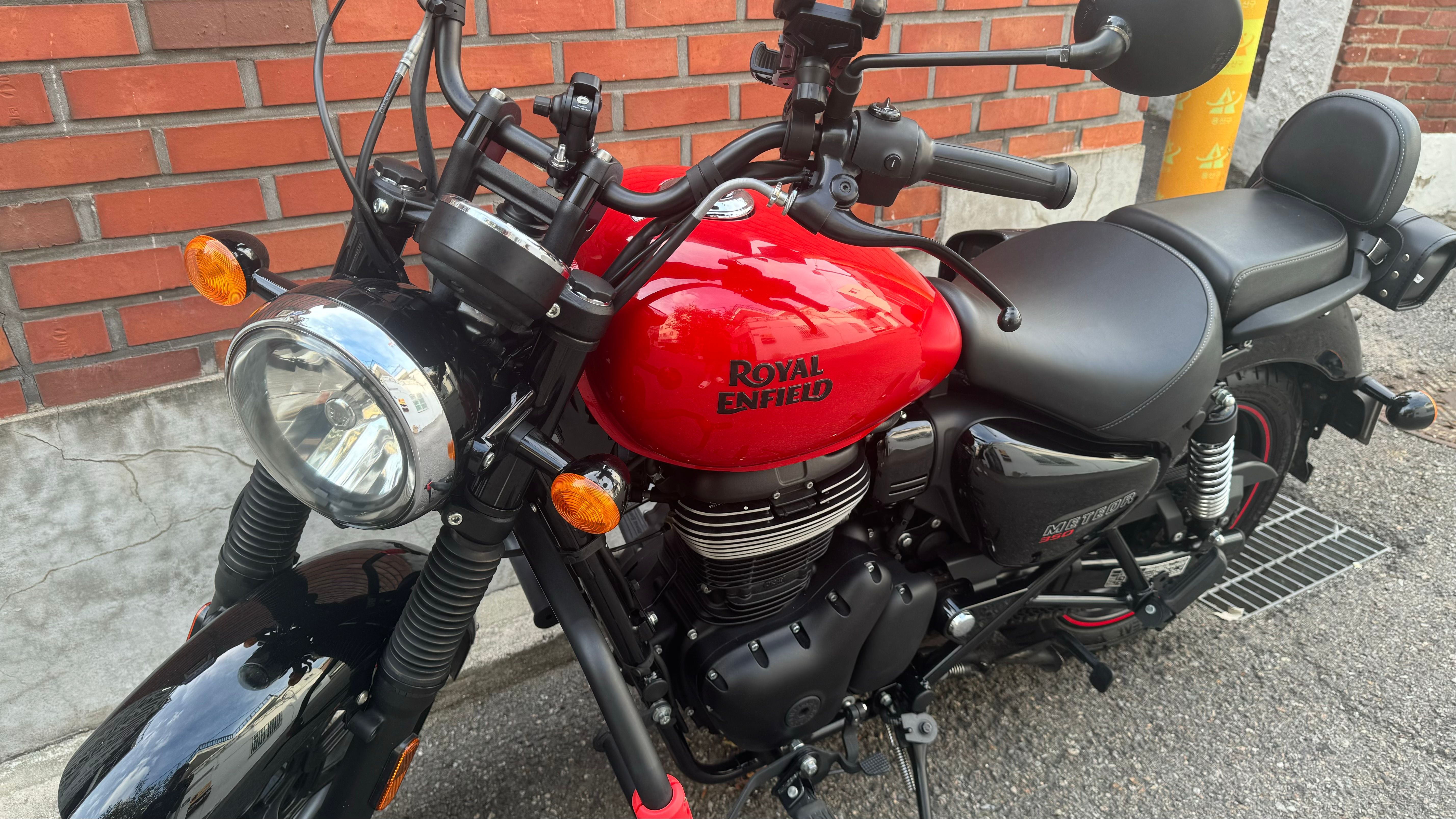 로얄엔필드 메테오 350 thumb 2