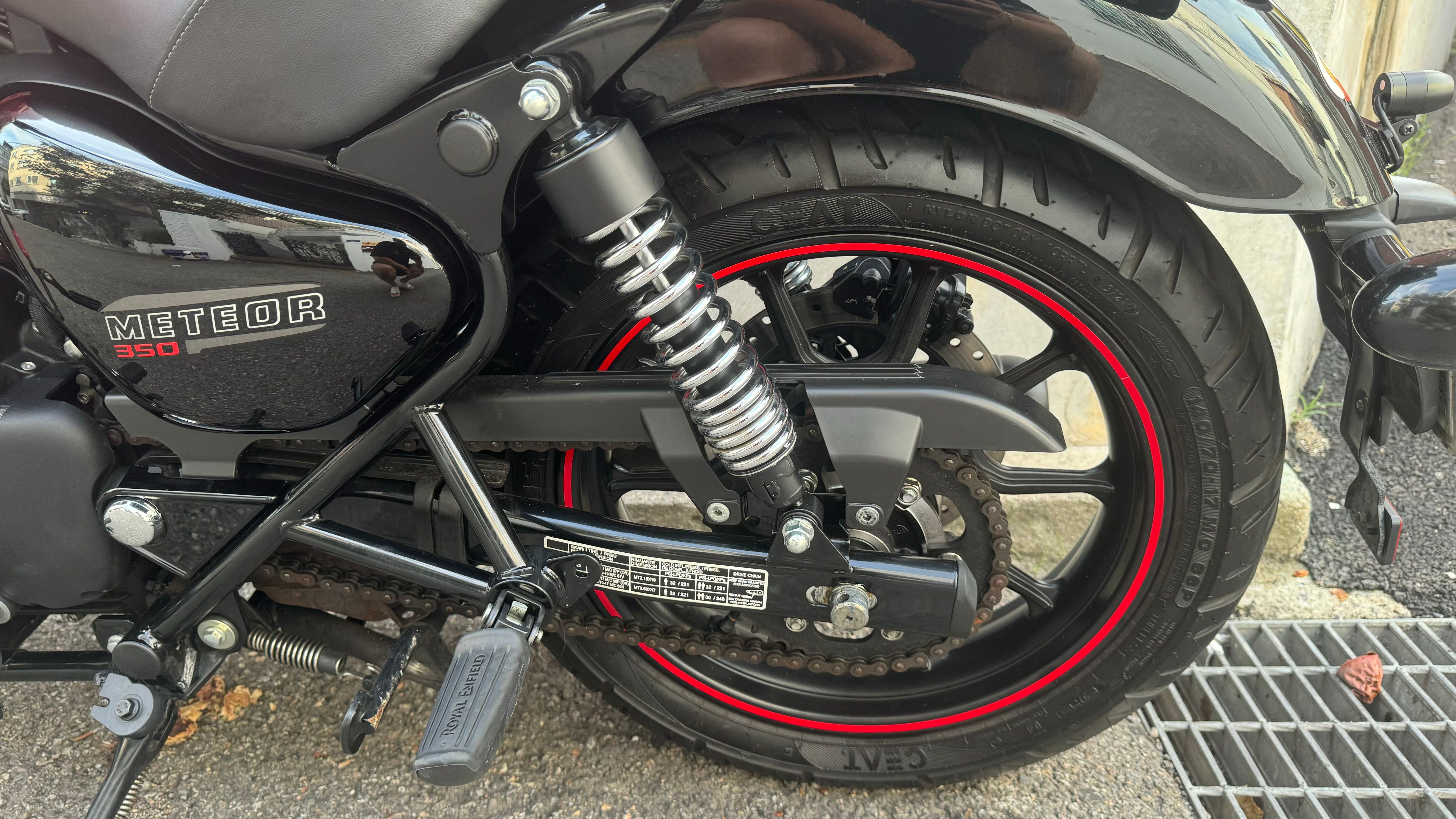 로얄엔필드 메테오 350 more