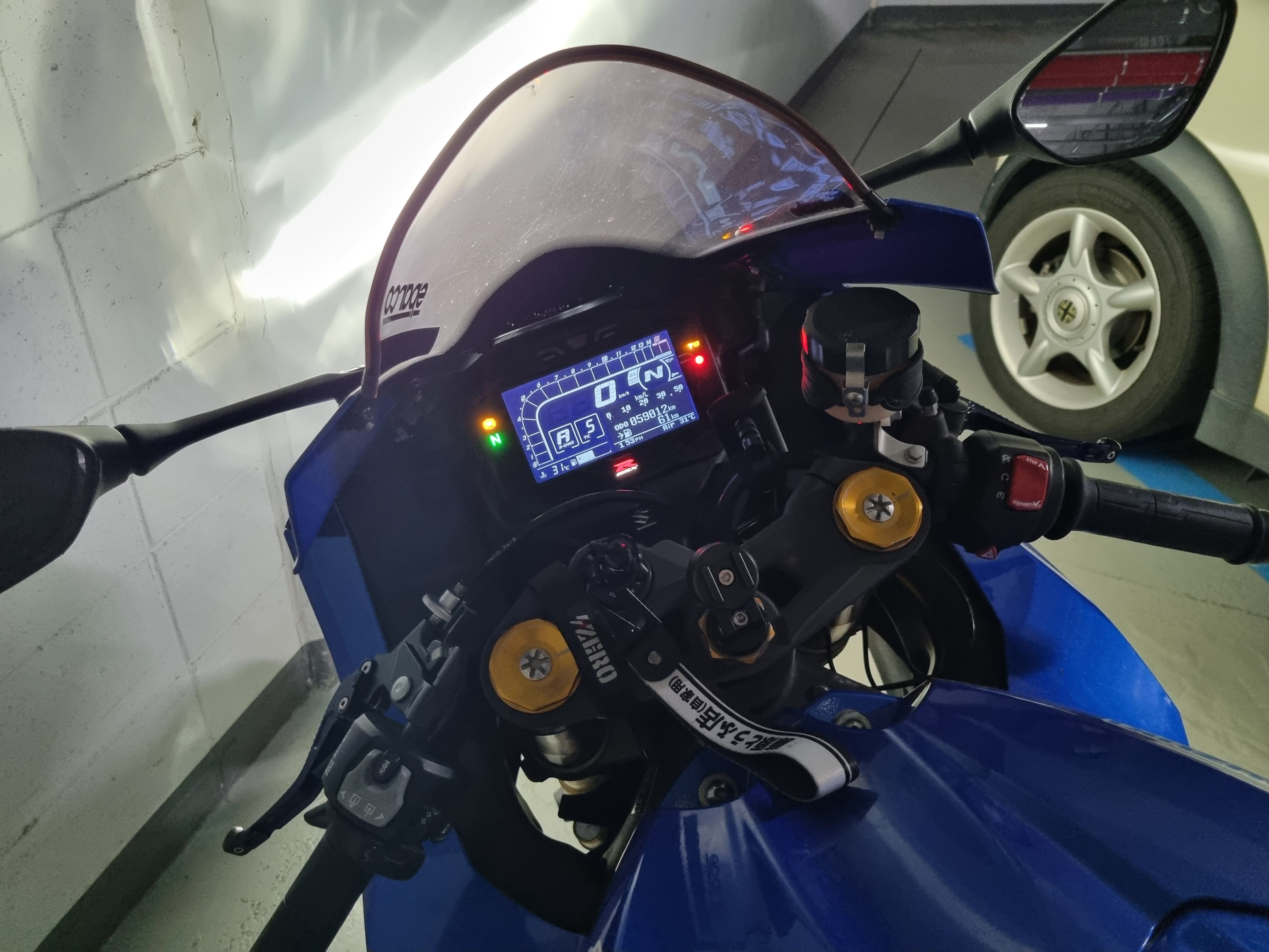 스즈키 GSX R 1000 R thumb 2