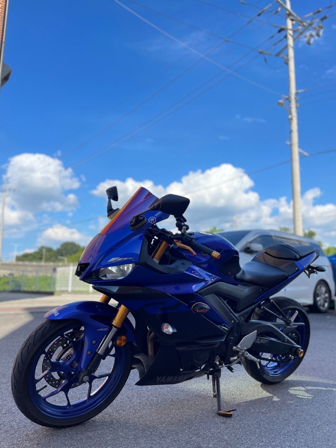 야마하 YZF R3 more