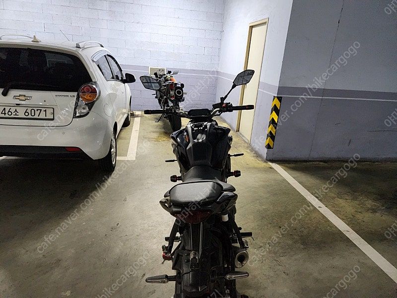 야마하 MT 07 thumb 2