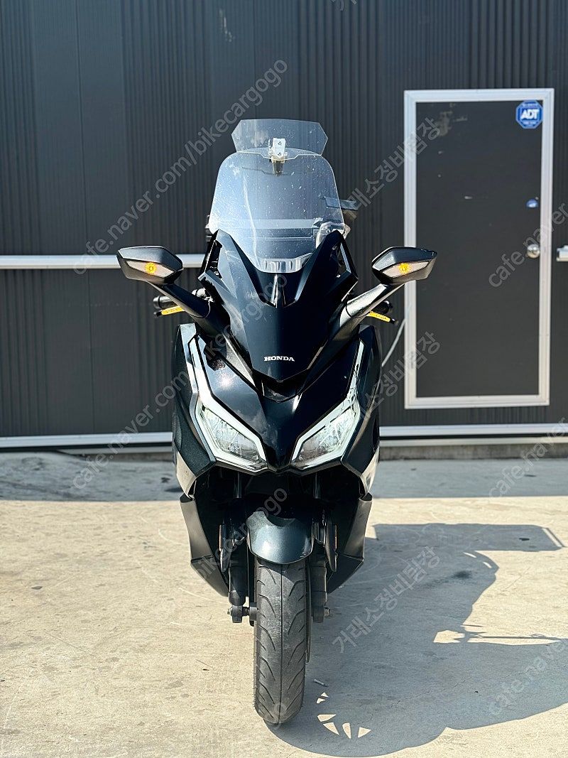 혼다 포르자 350 thumb 2