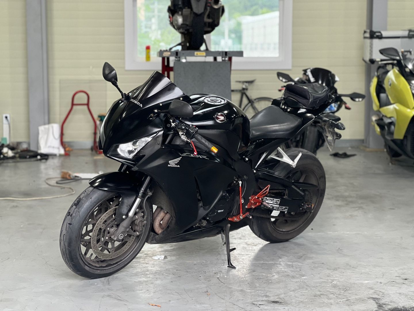 혼다 CBR 1000 RR more