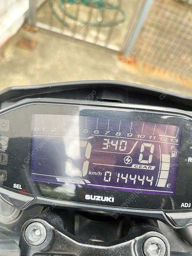 스즈키 GSX S 125 main