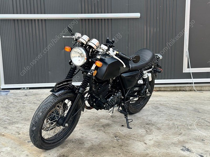 이탈젯 그리폰 125 more