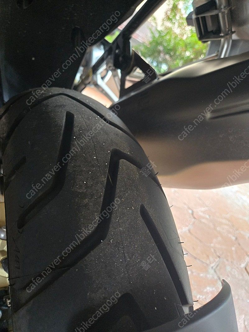 BMW R 1250 GS 어드벤처 2024 블랙 사진 7