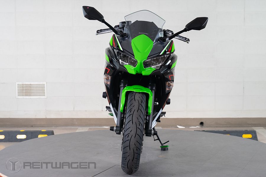 가와사키 닌자 650 more
