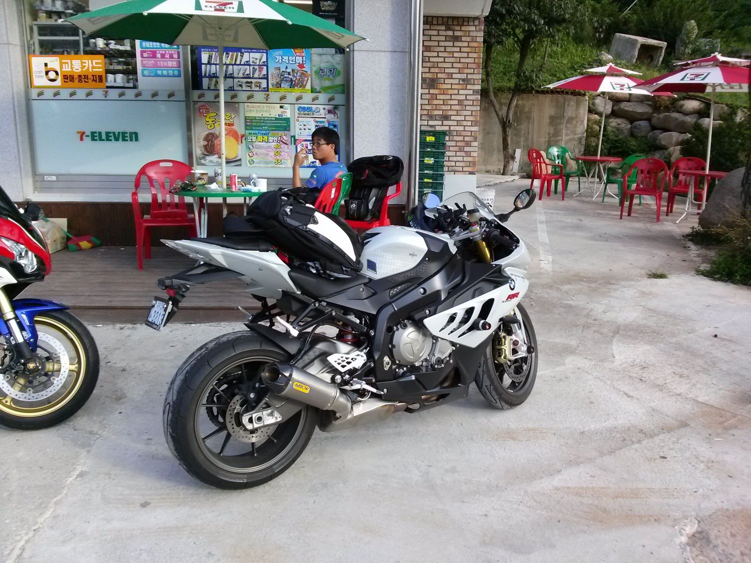 BMW S 1000 RR thumb 2