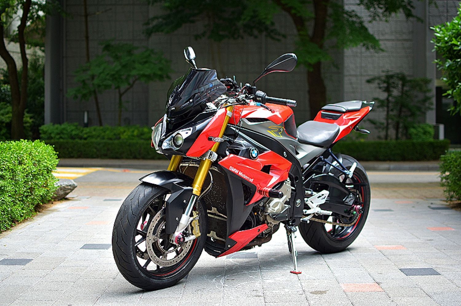 BMW S 1000 R thumb 2