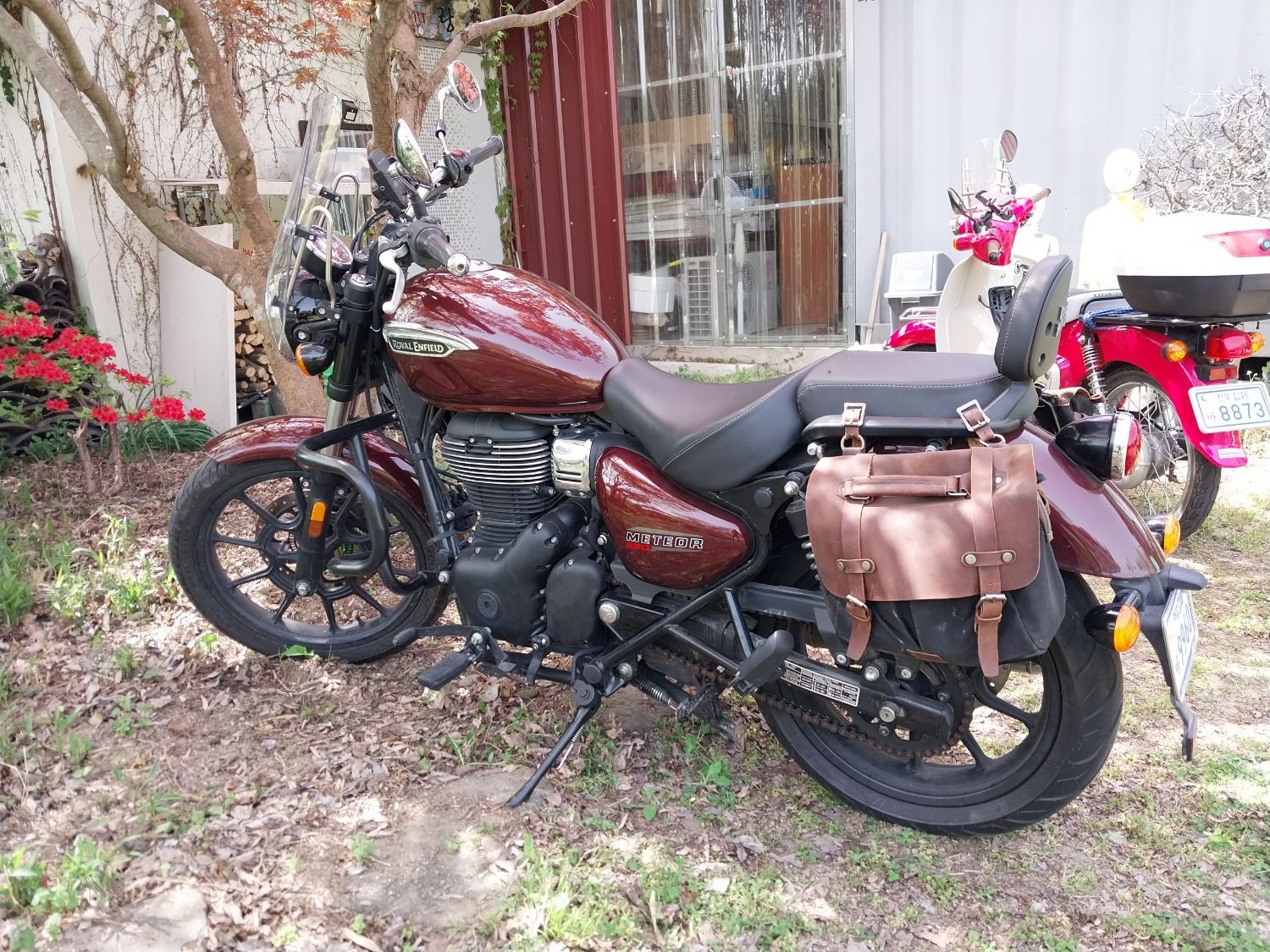 로얄엔필드 메테오 350 thumb 2