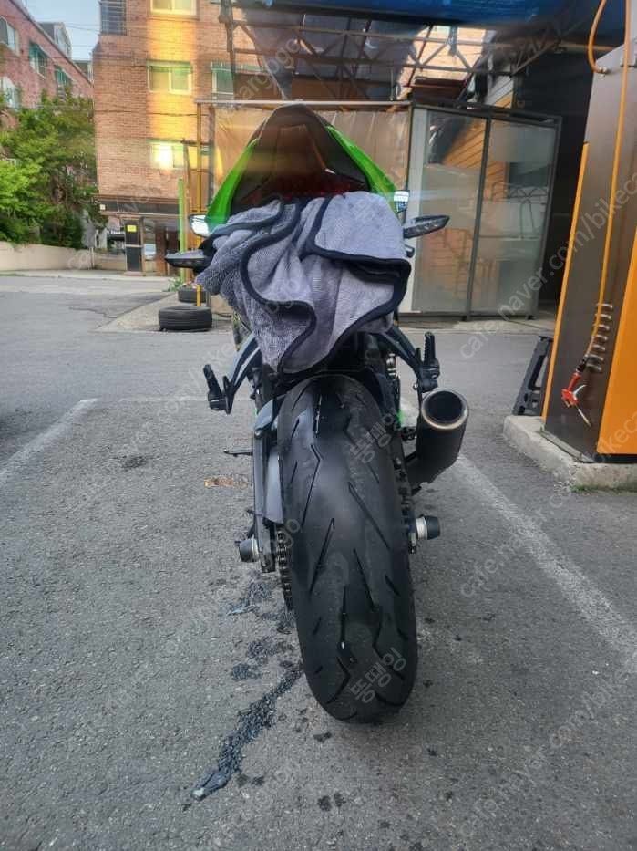 가와사키 닌자 ZX-6R thumb 2