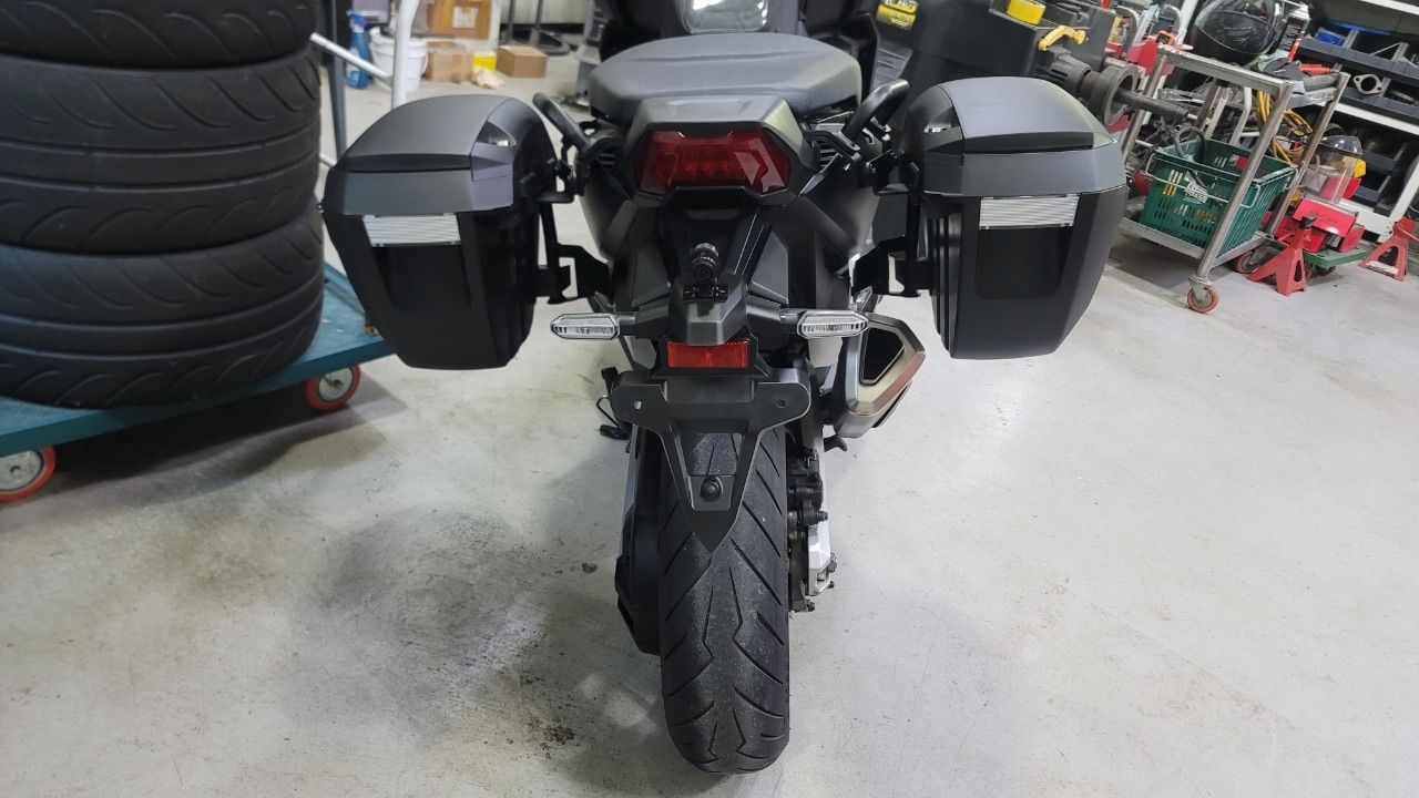 혼다 포르자 750 more