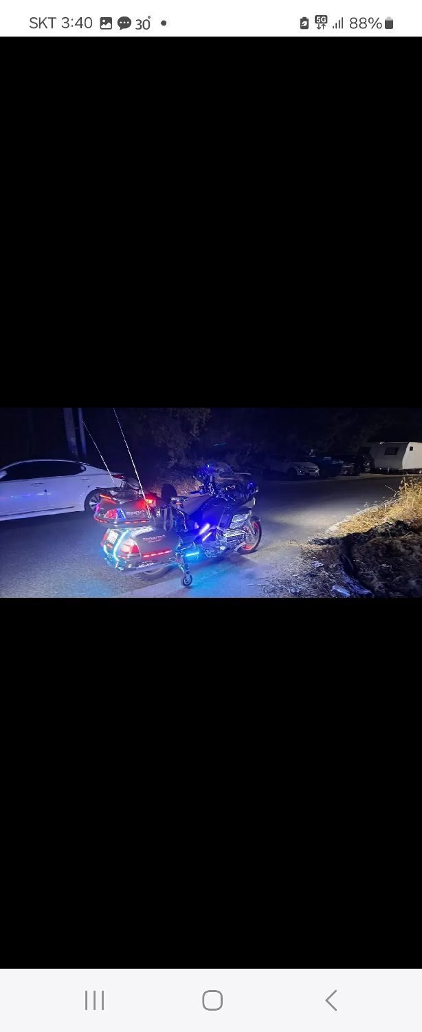 혼다 골드윙 1800 thumb 2