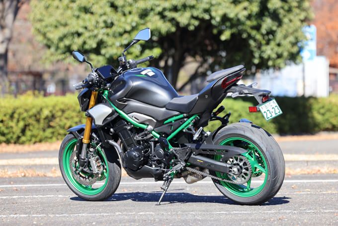 【カワサキ Z900SE 試乗記】電子制御のサポートが手厚く進化、豪華な足回りを持つ扱いやすいネイキッド　04画像